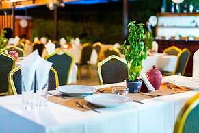 Fitos Inn Guest House