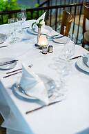 Fitos Inn Guest House