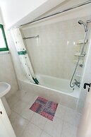 Fitos Inn Guest House