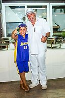 Fitos Inn Guest House