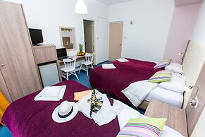 Fitos Inn Guest House