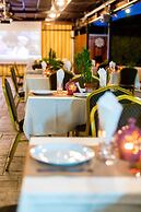 Fitos Inn Guest House