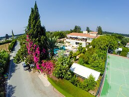 Fitos Inn Guest House