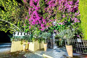 Fitos Inn Guest House