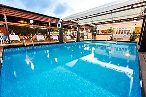 Fitos Inn Guest House