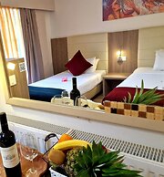 Fitos Inn Guest House