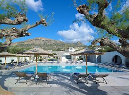 Coriva Beach Hotel
