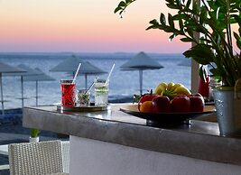 Coriva Beach Hotel