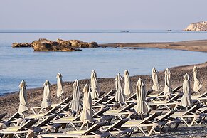 Coriva Beach Hotel
