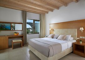 Coriva Beach Hotel