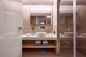 Coriva Beach Hotel