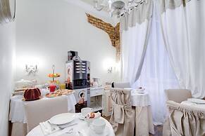 Lunaria Suites Rome