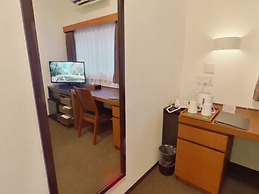 Shirakawa Business Hotel