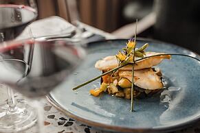 Hotel Valaisia Crans Montana, a Faern Collection Resort