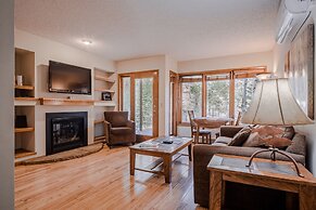 Boulder Brook on Fall River