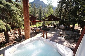 Boulder Brook on Fall River