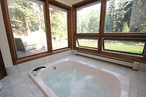 Boulder Brook on Fall River