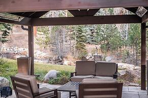 Boulder Brook on Fall River