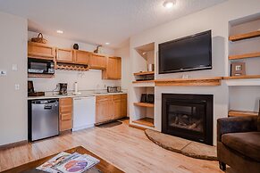 Boulder Brook on Fall River