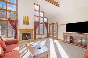 Boulder Brook on Fall River