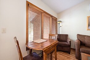 Boulder Brook on Fall River