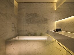 La Suite West - Hyde Park