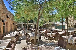 Mandarin Resort & Spa