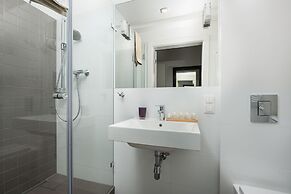 Apartinfo Waterlane Apartments