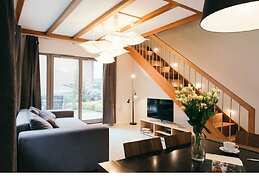 Apartinfo Waterlane Apartments