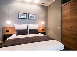 Apartinfo Waterlane Apartments