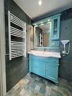 PortaDelMare Deluxe Suites