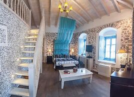 PortaDelMare Deluxe Suites