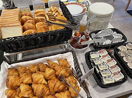 Osaka Riverside Hotel