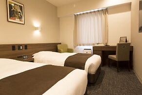 Osaka Riverside Hotel