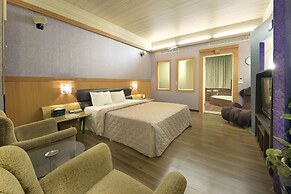 Holland Village Motel Hua-Pin