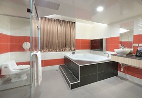 Holland Village Motel Hua-Pin