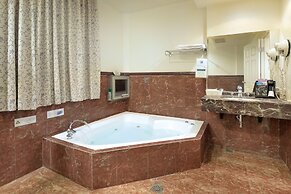 Holland Village Motel Hua-Pin