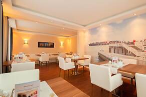 Moin! Hotel Cuxhaven