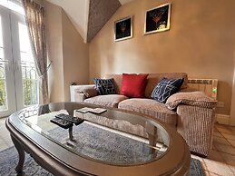 Bowness Bay Suites - Adults only