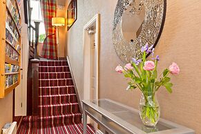 Bowness Bay Suites - Adults only