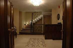 Epavlis Meteora Suites Hotel