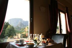 Epavlis Meteora Suites Hotel