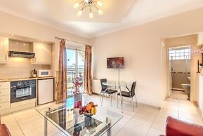 Hill View Restaurant & Apartments