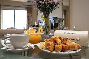 Hill View Restaurant & Apartments