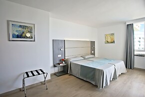 Aparthotel Playa Dorada