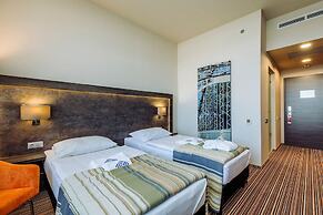 ETO Park Hotel Business & Stadium