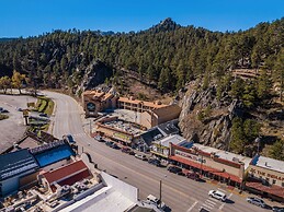 Quality Inn Keystone near Mount Rushmore