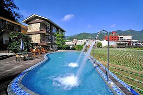 Chi Meng Rou Holiday Villa