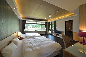 Chi Meng Rou Holiday Villa
