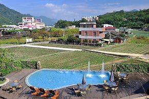 Chi Meng Rou Holiday Villa